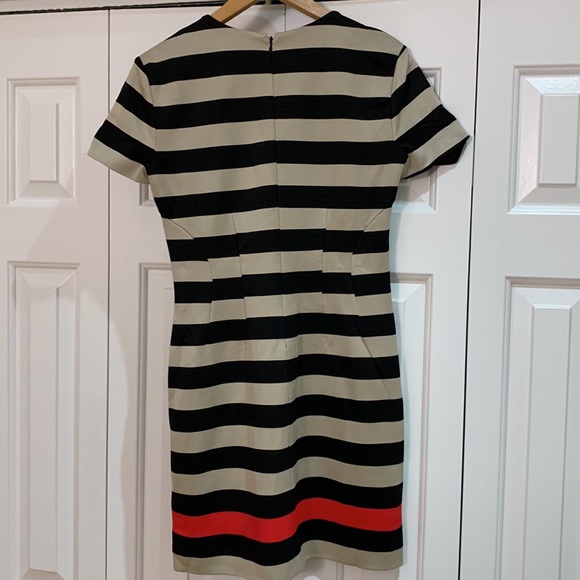 Diane von Furstenberg Yazmine Striped Pleated Shift Dress size 4 - Picture 6 of 13